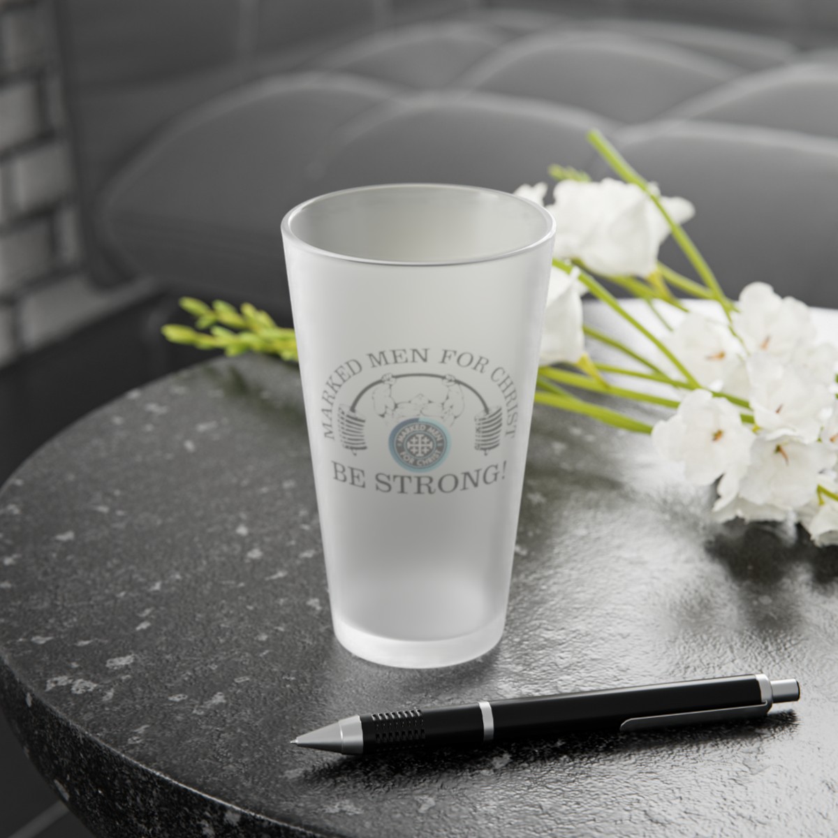 "Be STRONG" Weightlifter Frosted Pint Glass